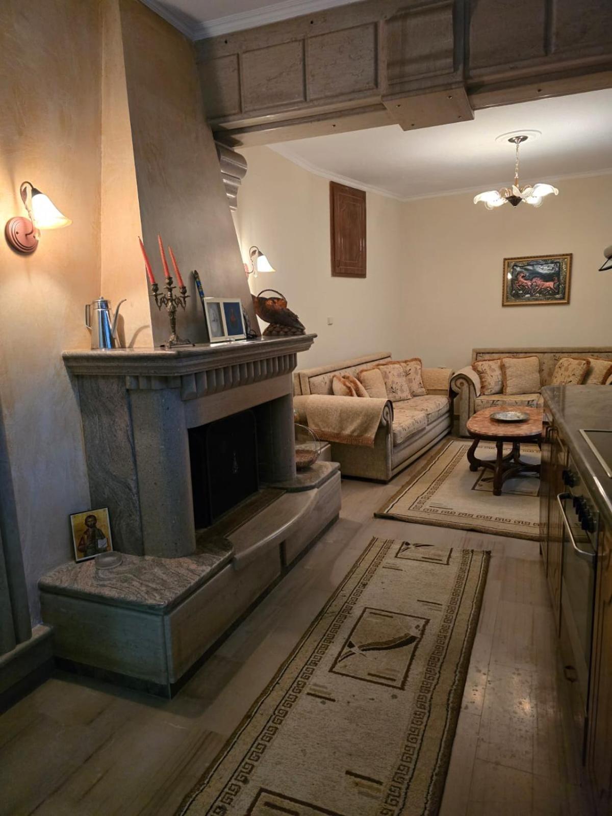 Holiday home Marble Wonder Gjirokaster